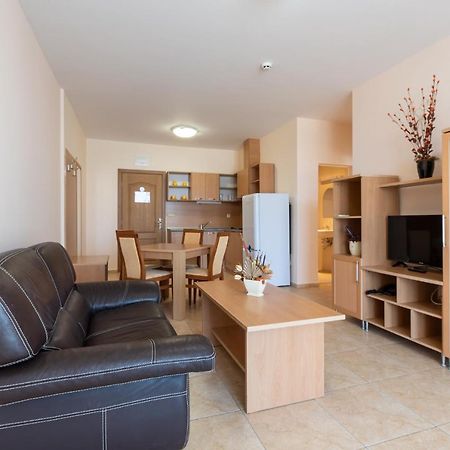 Trakia Plaza Hotel & Apartments Slăntjev Brjag Exteriör bild