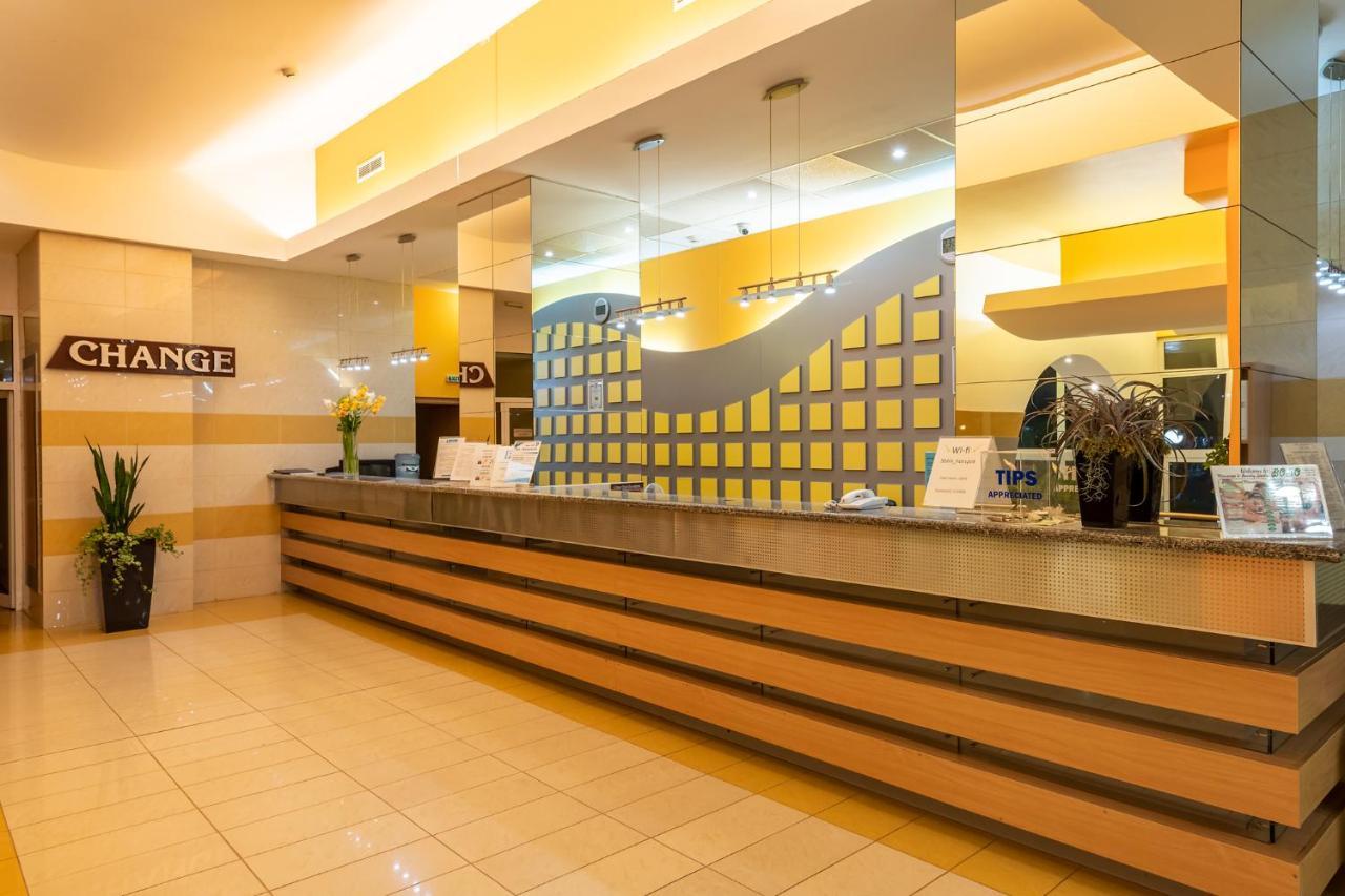 Trakia Plaza Hotel & Apartments Slăntjev Brjag Exteriör bild