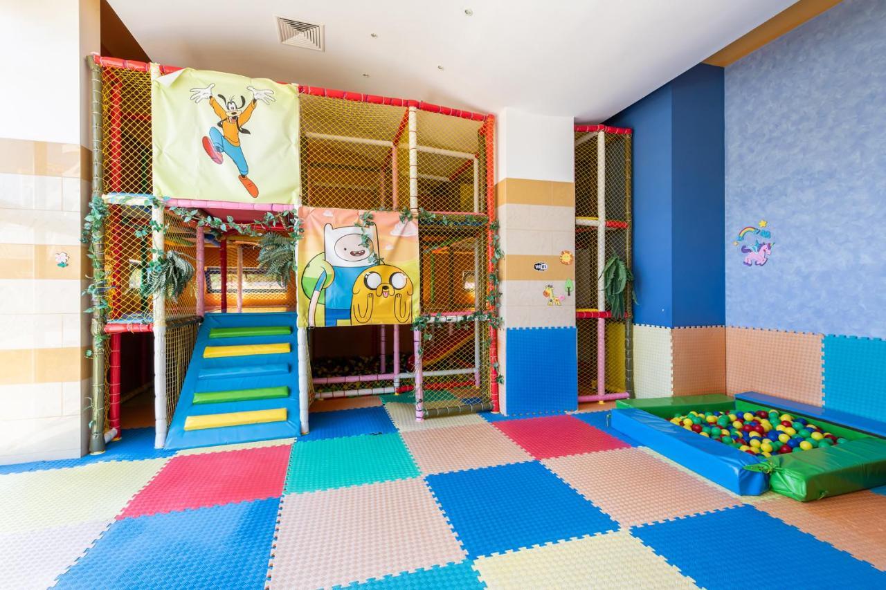 Trakia Plaza Hotel & Apartments Slăntjev Brjag Exteriör bild