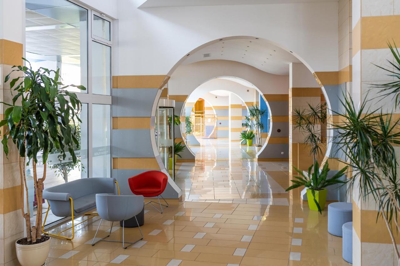 Trakia Plaza Hotel & Apartments Slăntjev Brjag Exteriör bild