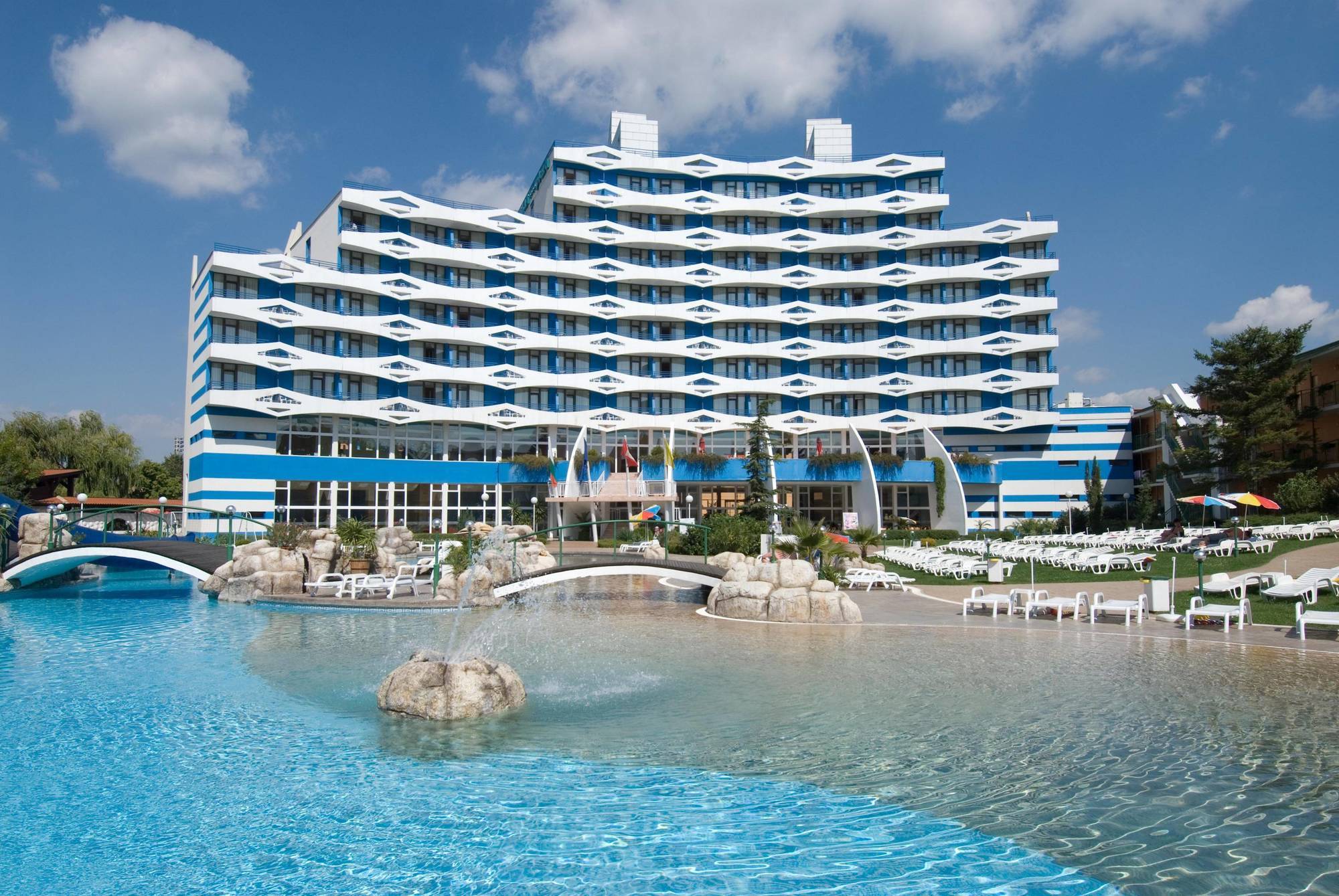 Trakia Plaza Hotel & Apartments Slăntjev Brjag Exteriör bild